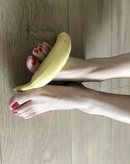 色偷偷中文字幕一区二区_超清在线观看