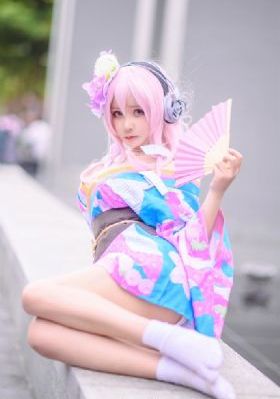 欧美大黑逼午夜_成人在线观看免费